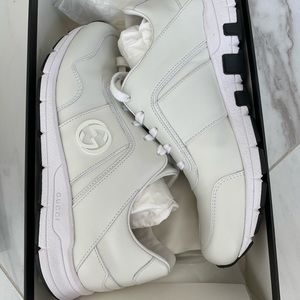 Authentic Gucci sneakers white